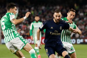 Real Madrid hand La Liga top spot back to Barcelona after loss to Real Betis
