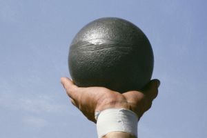 AIU bans Indian shot putter Navin Chikara for four years