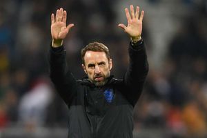 Coronavirus: Southgate calls medics 'heroes' as he looks forward to Euros in 2021