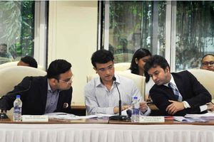BCCI clears quarterly dues of centrally contracted and India A players