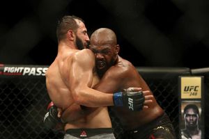 UFC star Jon Jones reaches plea deal for DWI charge, avoids jail time