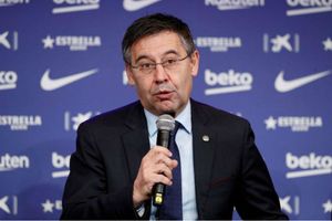 Barcelona announce legal action against ex-director who made 'corruption' allegations