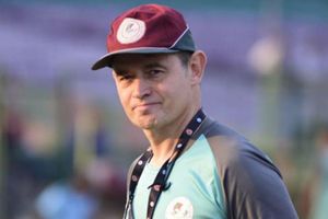 Kerala Blasters appoint Vicuna as coach after parting ways with Schattorie