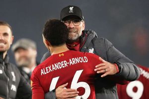Klopp connects with players like Liverpool legend Dalglish, says Adam