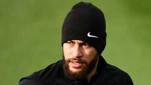 Coronavirus: Neymar suffering from 'anxiety' as wait for PSG return continues