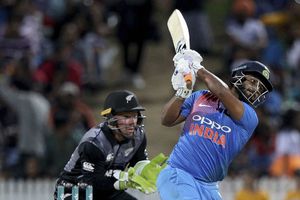 Rishabh Pant reminds of Rahul Dravid with his flick shots: Suresh Raina