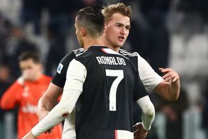There's Buffon, there's Ronaldo! – De Ligt like a child in candy shop at Juventus