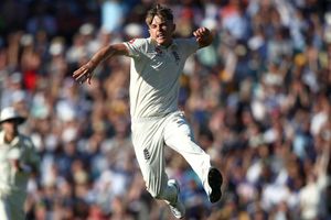 Coronavirus: England all-rounder Curran open to behind-closed doors cricket