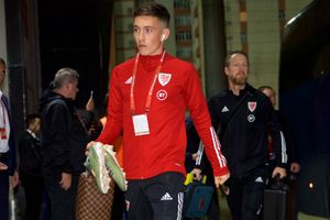 Why Harry Wilson should move out of Liverpool