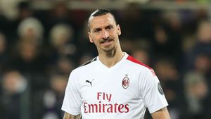 Ibrahimovic, Balotelli, Toure, Giovinco & Teixeira - Vasco presidential candidate targets big names