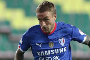 K League 1: Suwon Bluewings up and running with win at last