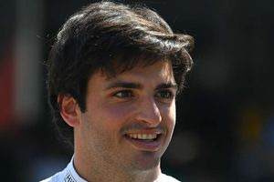 'All the stars line up' – Sainz backed to replace Vettel at Ferrari by De la Rosa