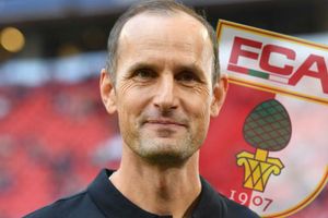 Coronavirus in sport: Toothpaste trip costs Augsburg coach Herrlich dear