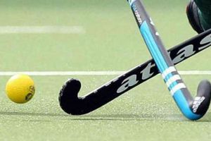 Ex-captain Hanif Khan claims Pakistan hockey team smuggled goods in 1983