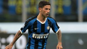 Inter will buy Sensi, says Sassuolo GM Carnevali