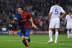 On this day in sport: Messi secures treble as Lomu makes his mark