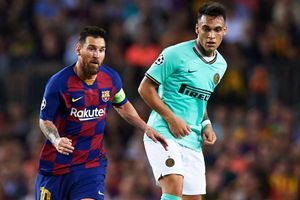 Messi hails Inter star Martinez amid Barcelona links