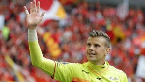 Coronavirus: 'Give me a double session, a triple, training camp' – Langerak itching for J1League return