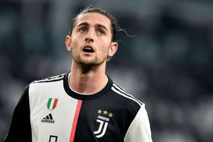 Three reasons why Manchester United should sign Juventus outcast