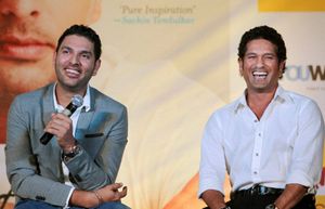 Sachin Tendulkar responds to Yuvraj Singh's juggle challenge in style - WATCH
