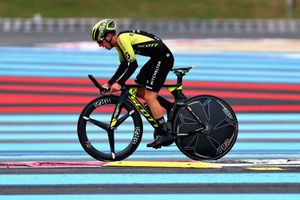 Coronavirus: Simon Yates expects small teams to struggle when racing returns