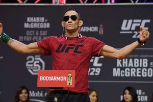 'We're here crushing quarantine' - Ferguson mocks Khabib & McGregor for missing UFC 249