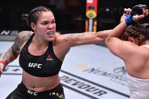 Amanda Nunes retirement talk drives me nuts! - Dana White