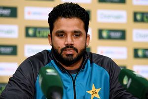 Pakistan can target England's 'fragile' top order, says Azhar Ali