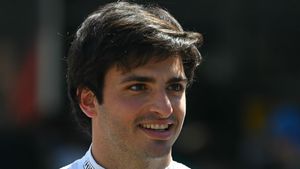 Carlos Sainz: I haven't joined Ferrari as second driver