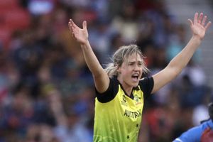 Ellyse Perry urges Cricket Australia to select a woman CEO