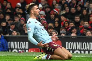 Rumour Has It: Villa want £80m for Grealish as Man Utd consider options