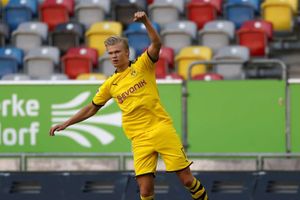Fortuna Dusseldorf 0-1 Borussia Dortmund: Last-gasp Haaland header keeps Bayern's champagne on ice