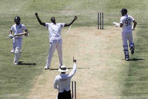 Jason Holder: 