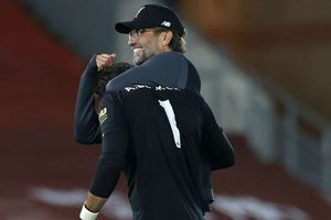 Liverpool chairman hails Klopp impact after Premier League triumph