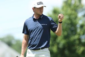 Hughes shoots 60, McIlroy makes strong start at Travelers Championship