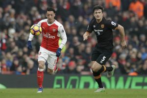 Comparing Arsenal's Premier League stats with and without Mesut Ozil in 2019-20