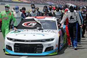 NASCAR drivers help push Bubba Wallace's car to starting line in sign of unity