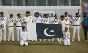 Difficult to predict outcome of Pakistan's upcoming tour of England: Rashid Latif
