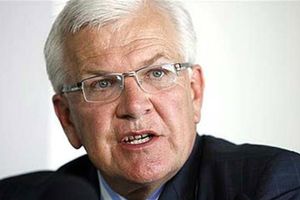 CA's new boss is like a rookie spinner against Virat Kohli: Malcolm Speed