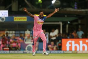 Varun Aaron: Line of respect between senior and juniors getting blurred
