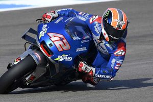 Rins suffers shoulder dislocation and fracture in Spanish GP qualifying crash