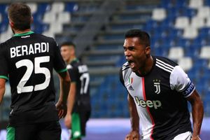 Sassuolo 3-3 Juventus: Bianconeri suffer title setback in thrilling draw