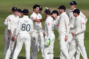 Anderson, Broad complement each other for England, feel ex-cricketers