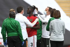 Eric Bailly leaves Man Utd's FA Cup semi-final against Chelsea in neck brace
