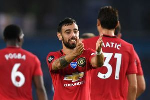 Brighton and Hove Albion 0-3 Manchester United: Fernandes scores brace for dominant Reds