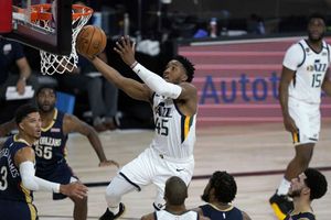 NBA returns as Jazz edge Pelicans in Orlando bubble