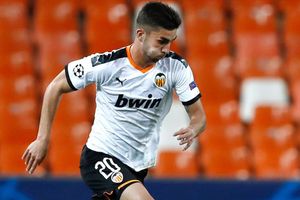 Man City agree Ferran Torres fee with Valencia