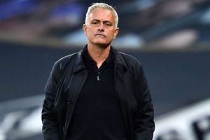 Mourinho: Spurs must be realistic over transfer targets