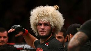Khabib has not retired, will face Gaethje 'before the end of the year'