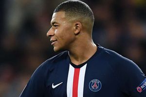 Mbappe to stay at PSG next season 'no matter what'